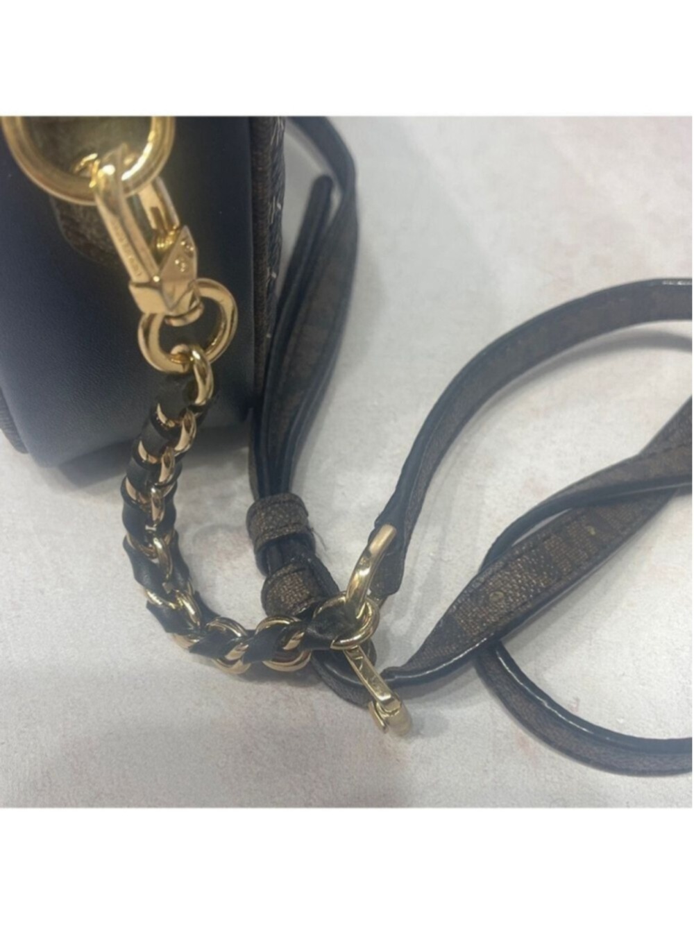 Michael Kors Charm Camera Crossbody & Matching Wallet Set Navy/Brown Logo - Picture 11 of 16